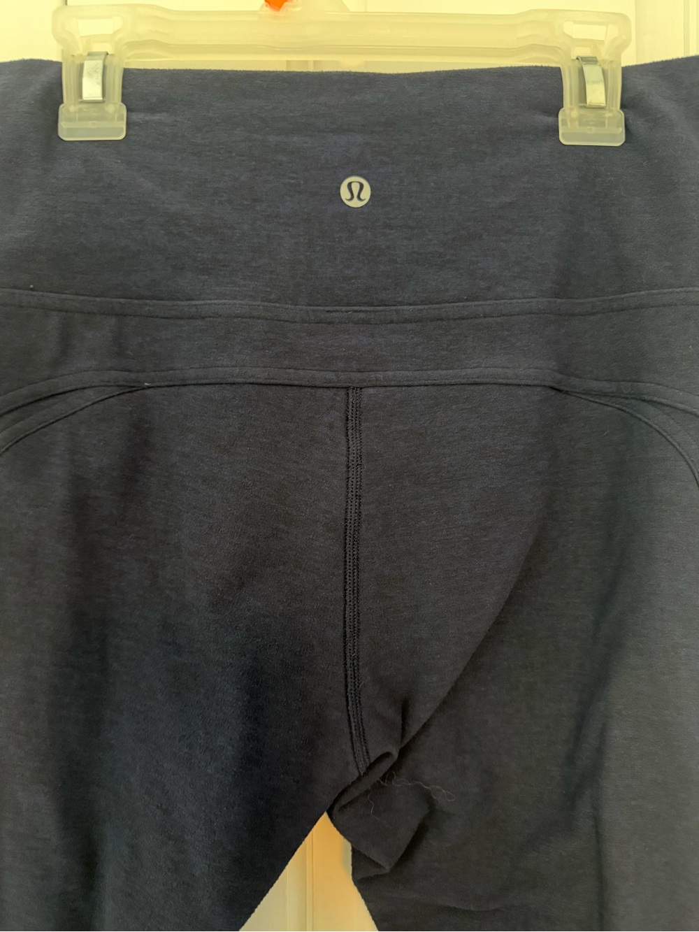 Lululemon Navy Cropped Jogger Yoga Pants Size 10 - Picture 4 of 8